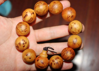 秋天來了,千萬別讓它毀了你的手串!